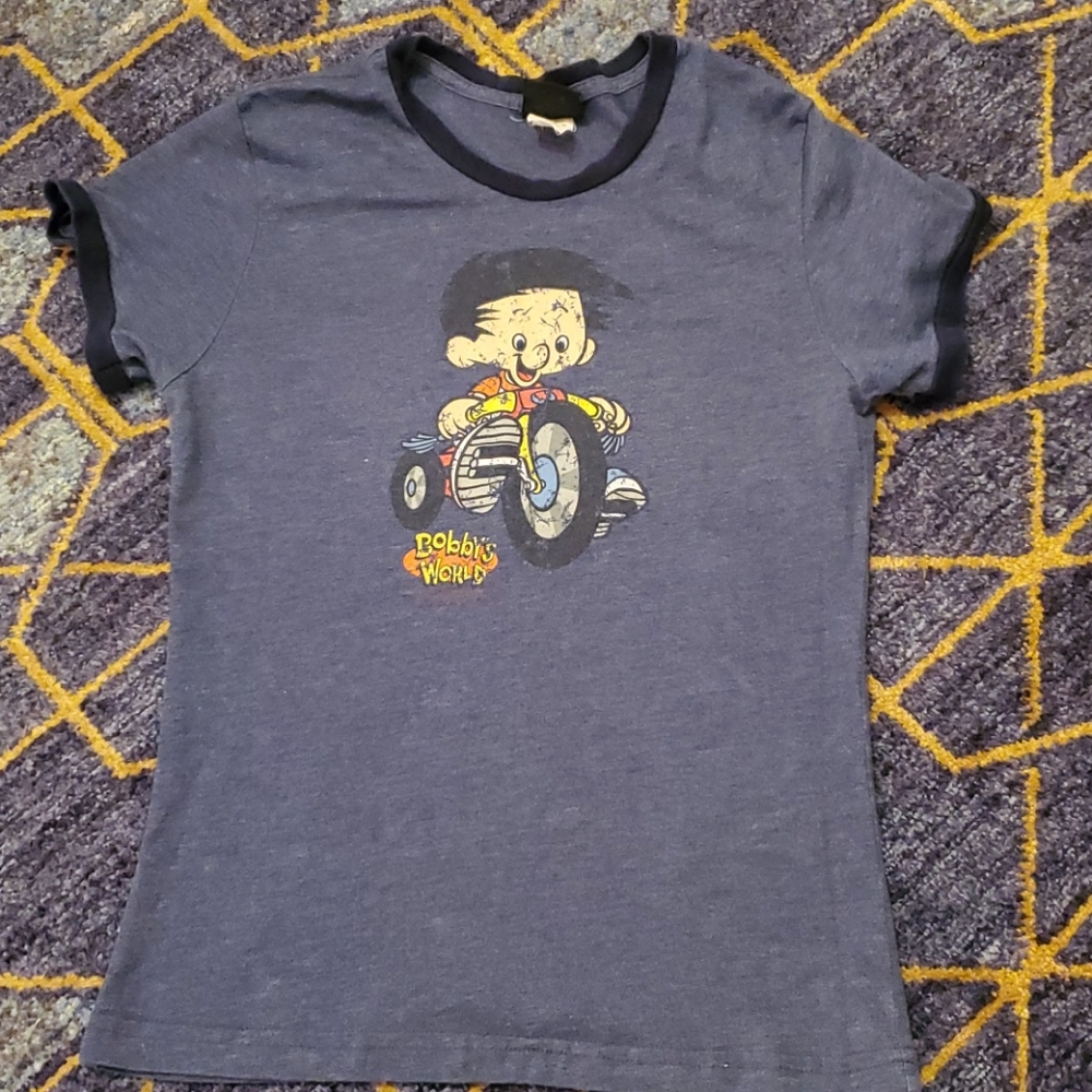 Tee shirt